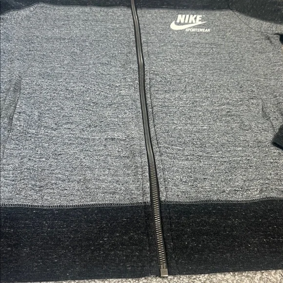 Nike “ just do it “ full zip jacket - Picture 4 of 6